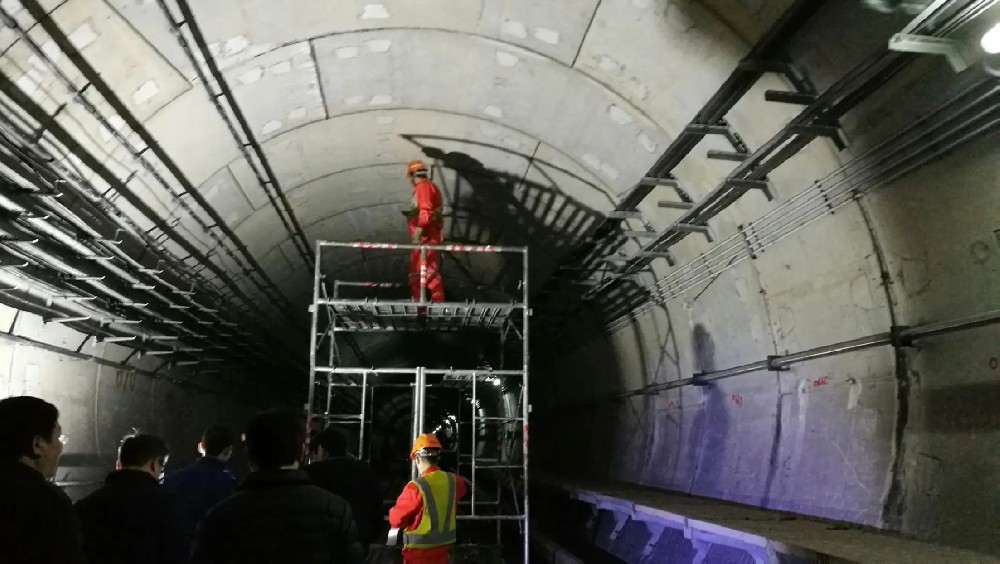 阿合奇地铁线路病害整治及养护维修